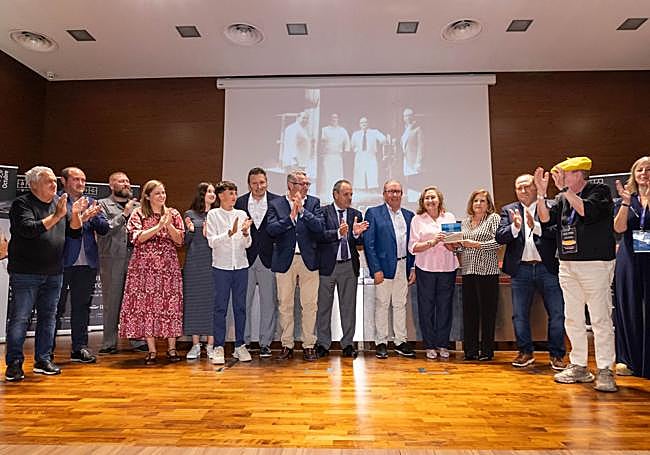 Homenaje a L'Escaleta.