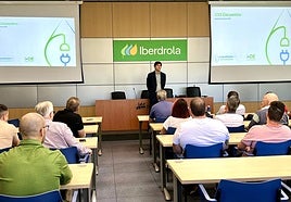 Un momento del encuentro de i-DE en Alicante.