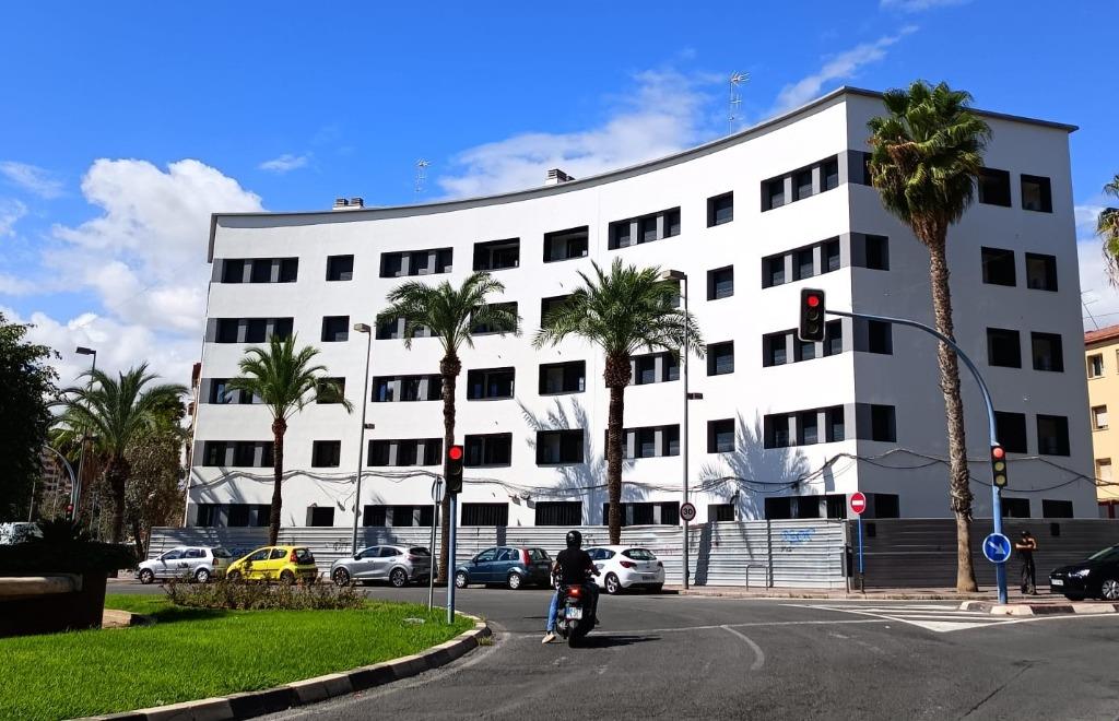 Nuevo edificio Miguel Hernández en Alicante.