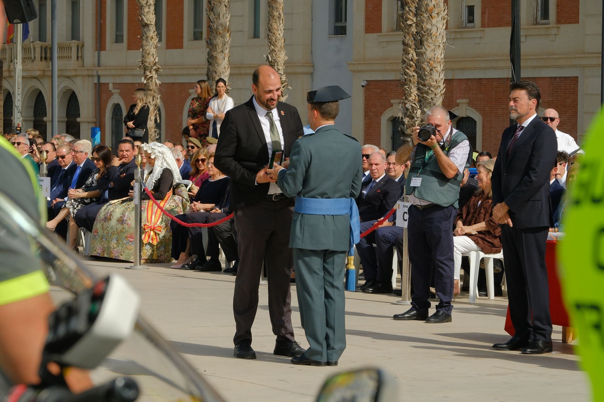 La Guardia Civil de Alicante celebra el día de la Hispanidad