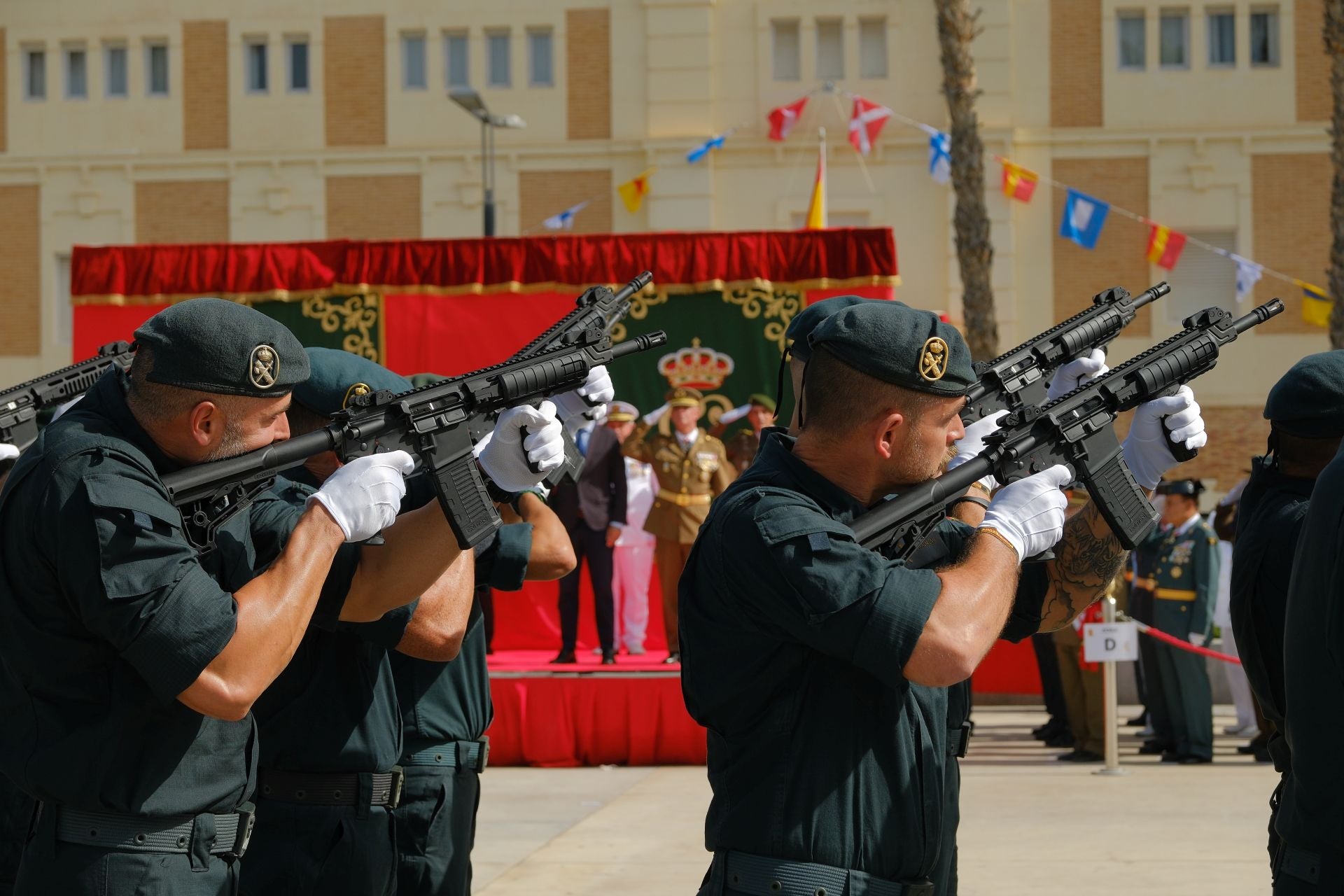 La Guardia Civil de Alicante celebra el día de la Hispanidad