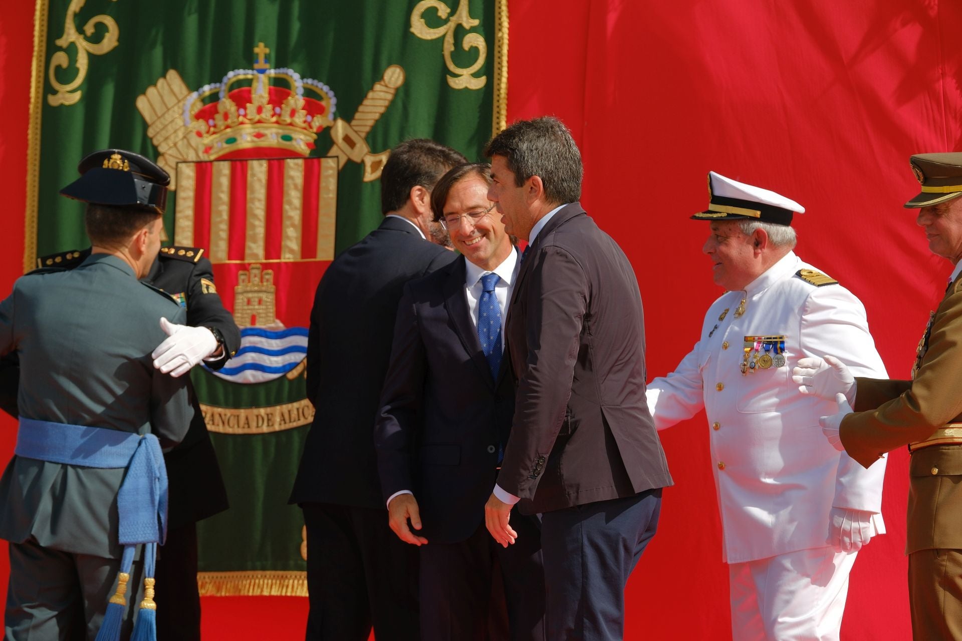 La Guardia Civil de Alicante celebra el día de la Hispanidad