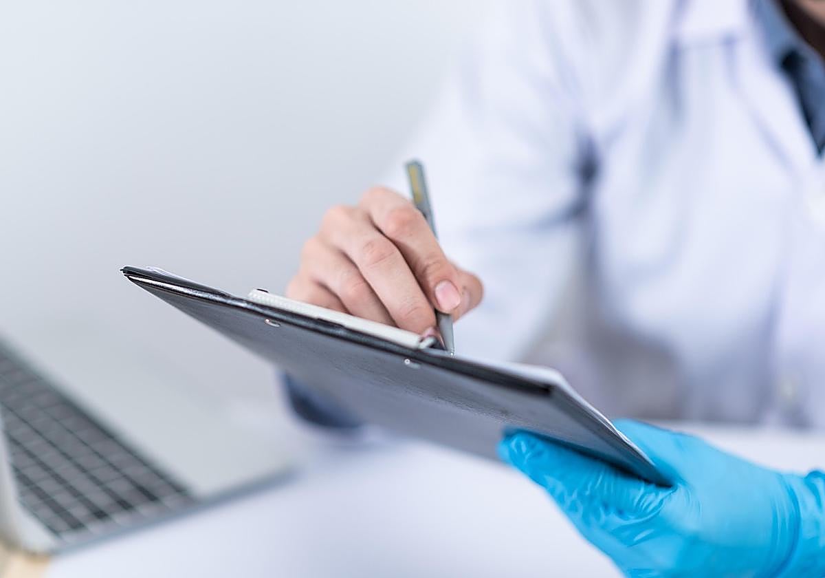 Algunos colegios profesionales cuentan con observatorios para atajar los casos de intrusismo.