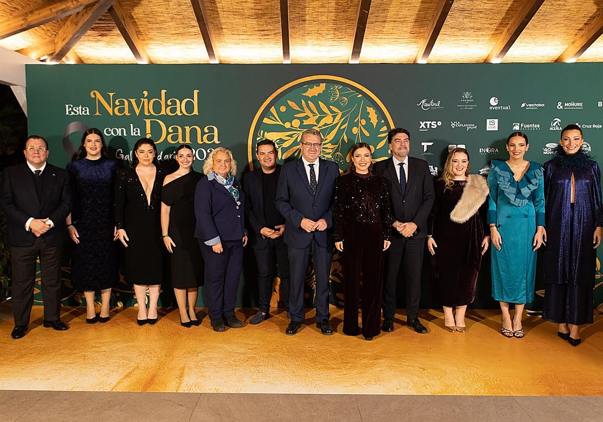 Authorities with the Corte del Foc at the 2024 Charity Gala.