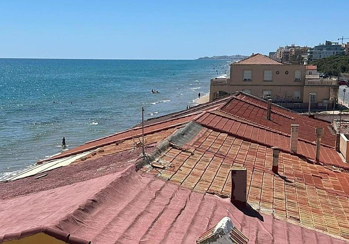 Casas en la playa de Babilonia, en Guardamar.