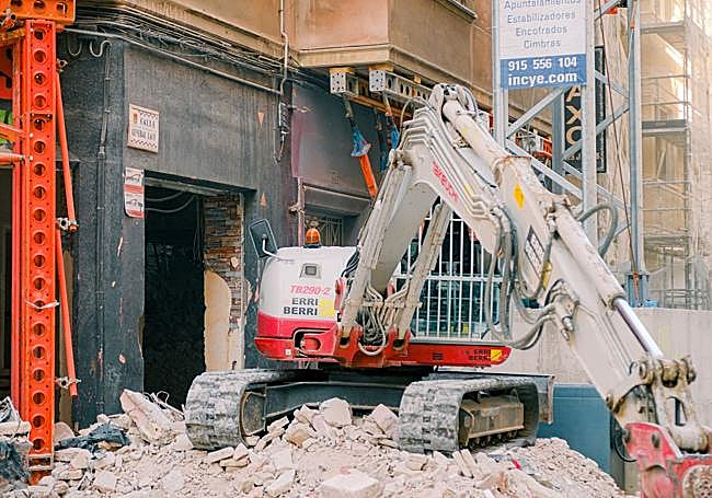 Demolition works of the building.
