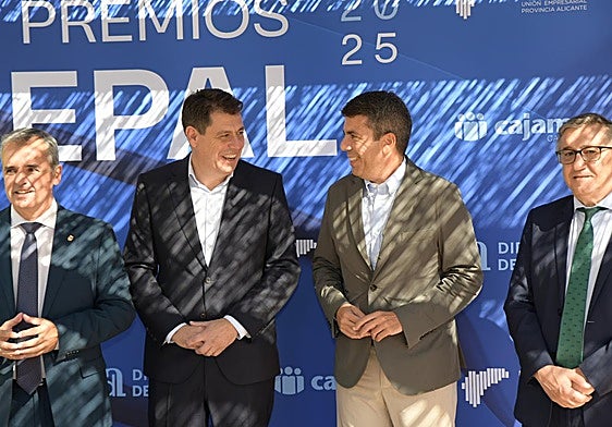 Quintanilla y Mazón, en los premios Uepal celebrados este viernes.