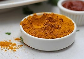 Cúrcuma en polvo.