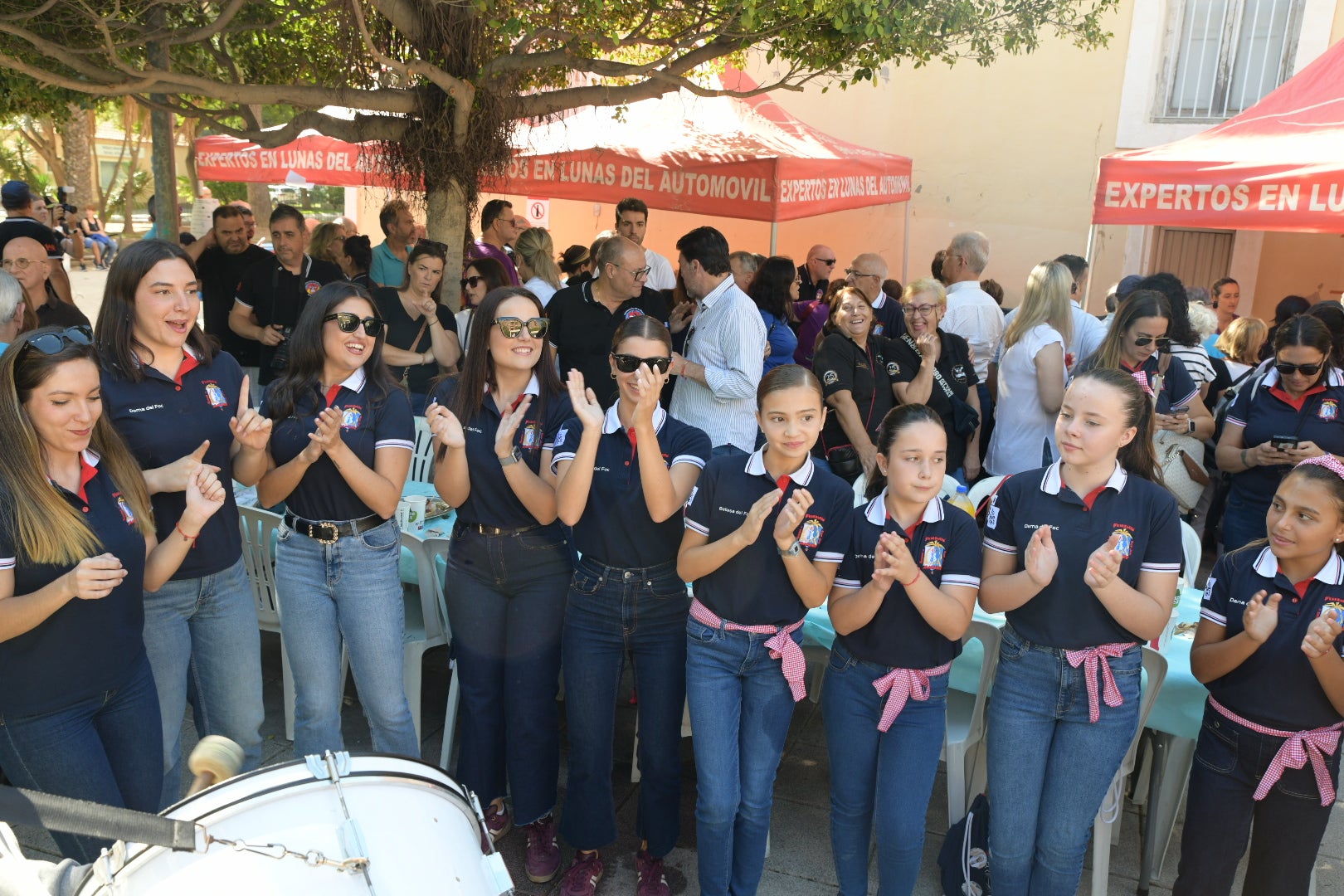 Las barracas celebran su día grande fuera de las Hogueras