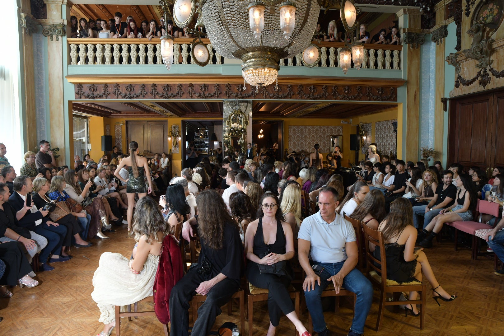 Alicante extiende la alfombra roja con su Fashion Week
