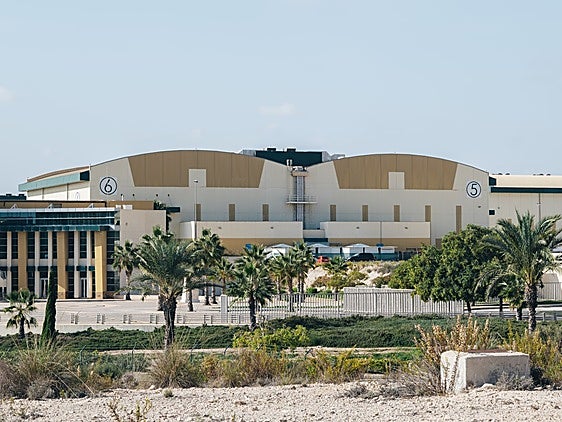 Estudios de Ciudad de la Luz.