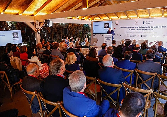 Momento del encuentro celebrado en Alicante.