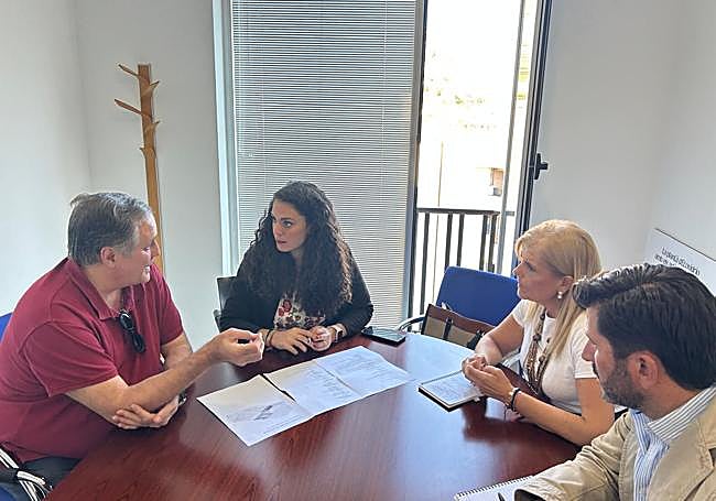 Reunión entre PP, Vox y Semana Santa sobre el futuro museo.