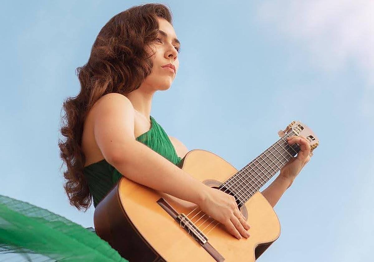 La guitarrista alicantina Marina Payá ofrecerá un concierto en el Museo de Aguas de Alicante.