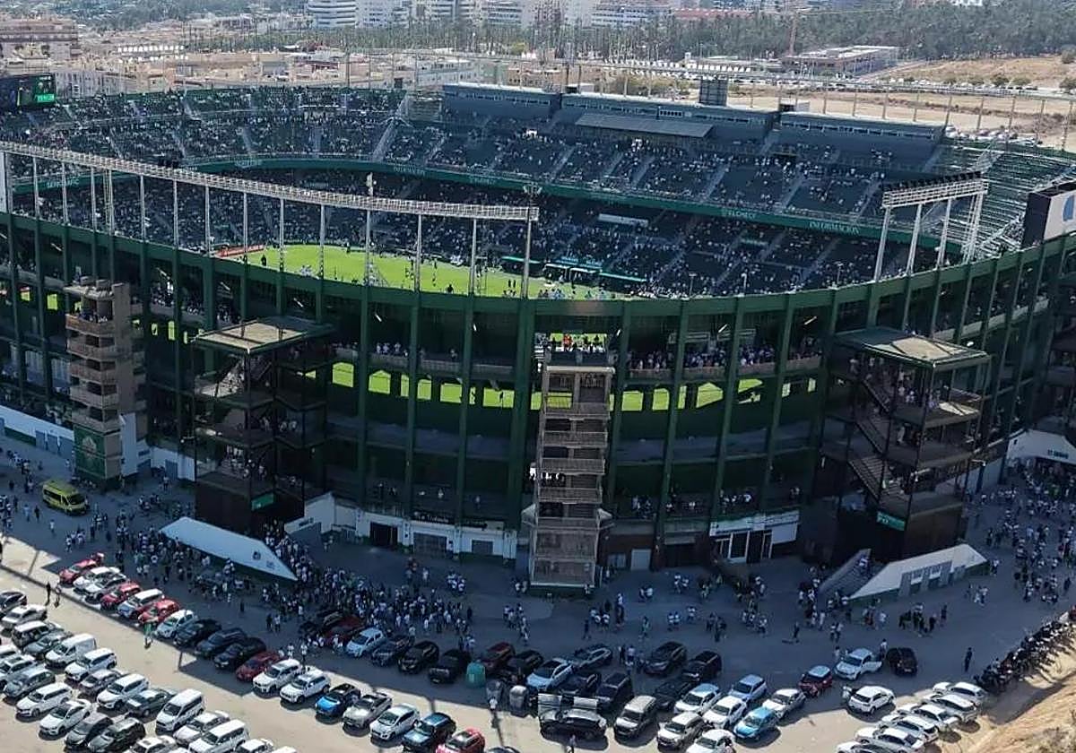 Elche dedicará un paseo junto al Martínez Valero a la memoria de Diego Quiles.