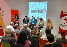 Acto por la vivienda de Iniciativa-Compromís.