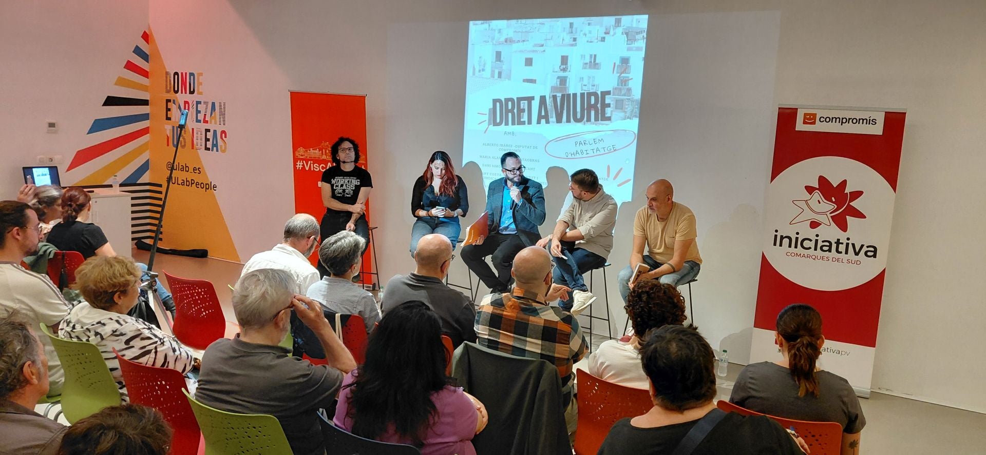 Acto por la vivienda de Iniciativa-Compromís.