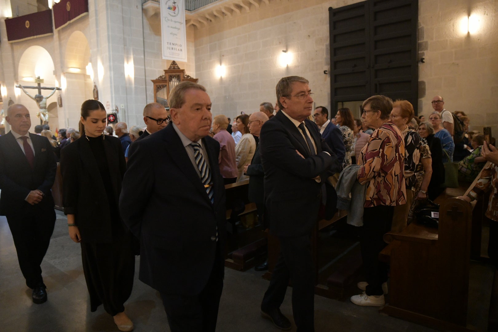 Los restos del médico Pedro Herrero ya reposan en la Capilla de la Buena Muerte de Alicante