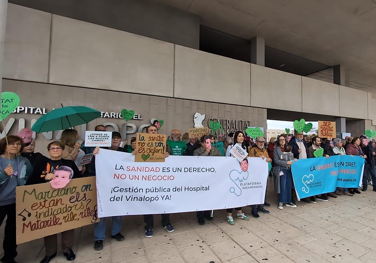 Archive image of a rally called by the Platform for the Reversion of Vinalopó.