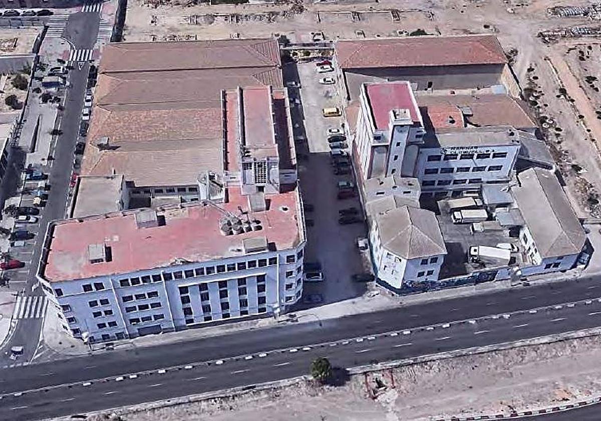 Aerial view of the Bufort and Cloquell flour mills.