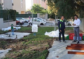 Imagen de la visita realizada por el concejal del área