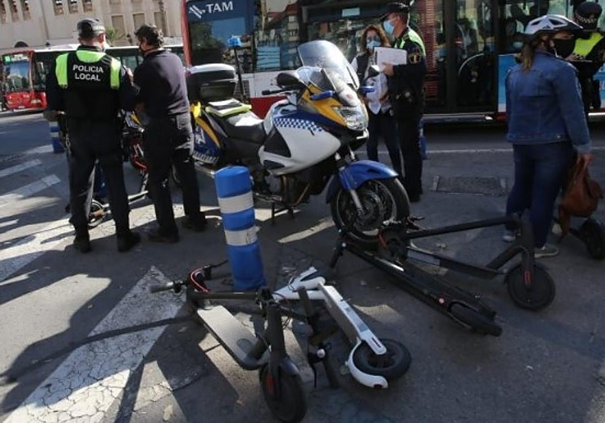 Electric scooter control campaign in Alicante.