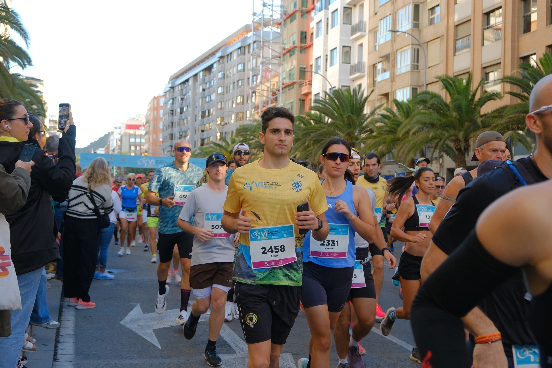 La Carrera del Mediterráneo reúne a 5.000 atletas y abre el mes del gran deporte en Alicante