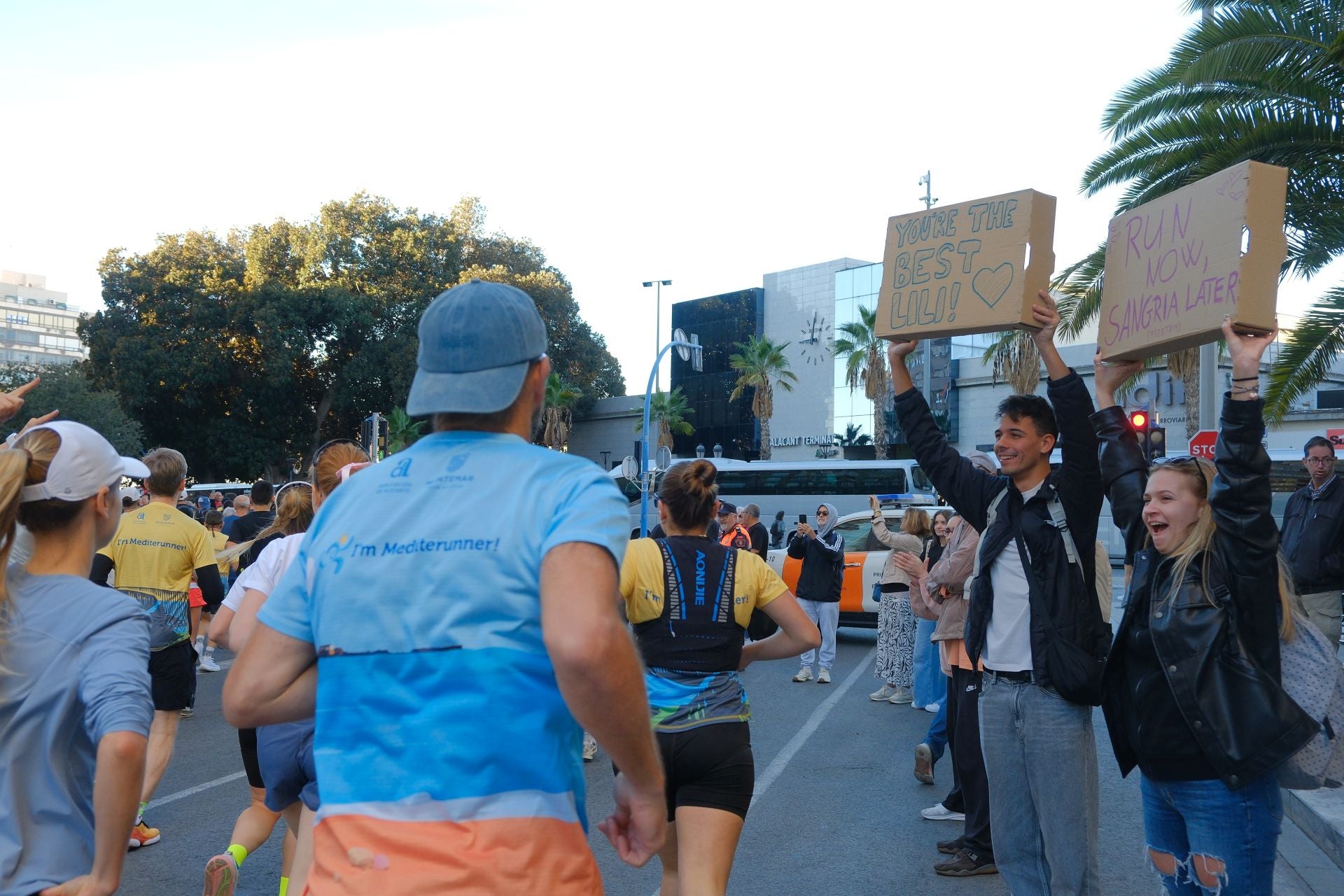 La Carrera del Mediterráneo reúne a 5.000 atletas y abre el mes del gran deporte en Alicante