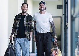Lionel Messi y Rodrigo de Paul en la concentración de Argentina en Algorfa.