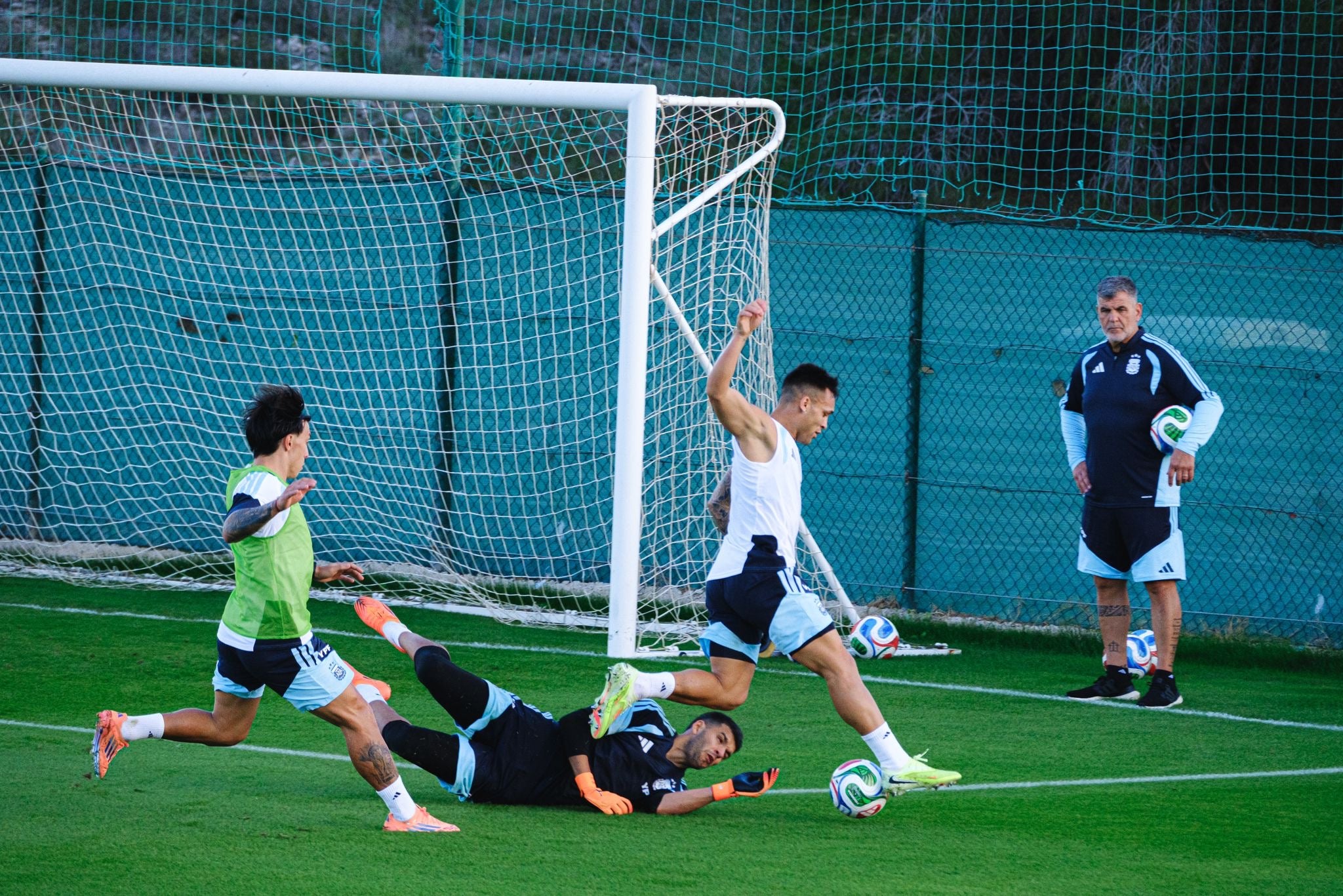El segundo entrenamiento de la Selección argentina en la provincia de Alicante, en imágenes