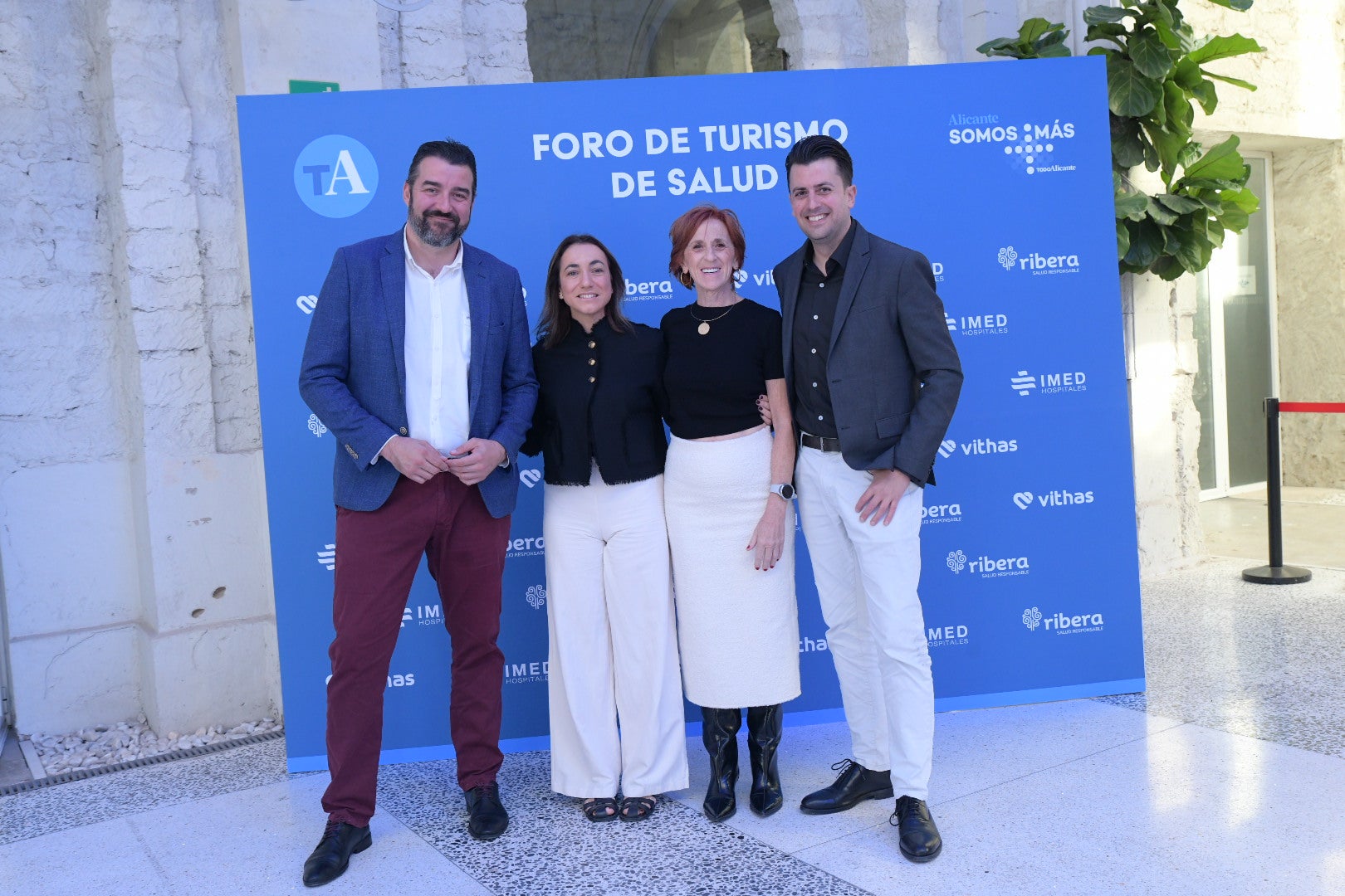 Imágenes del foro &#039;Turismo de salud&#039; organizado por TodoAlicante