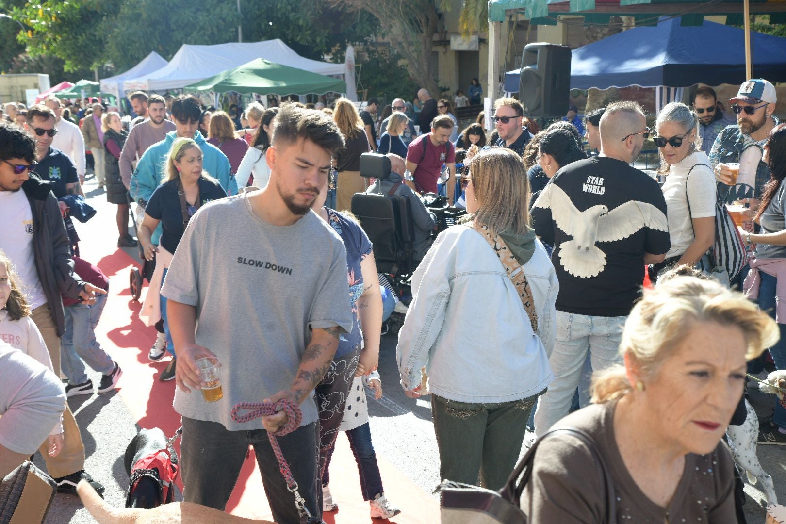 La Navidad se adelanta en Alicante en forma de mercadillo solidario