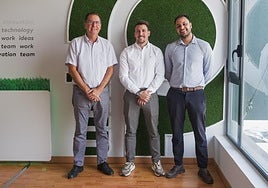 Representantes del PCUMH y la Oficina de Simbiosis Industrial fortalecen la cooperación para impulsar nuevos modelos circulares en la industria.