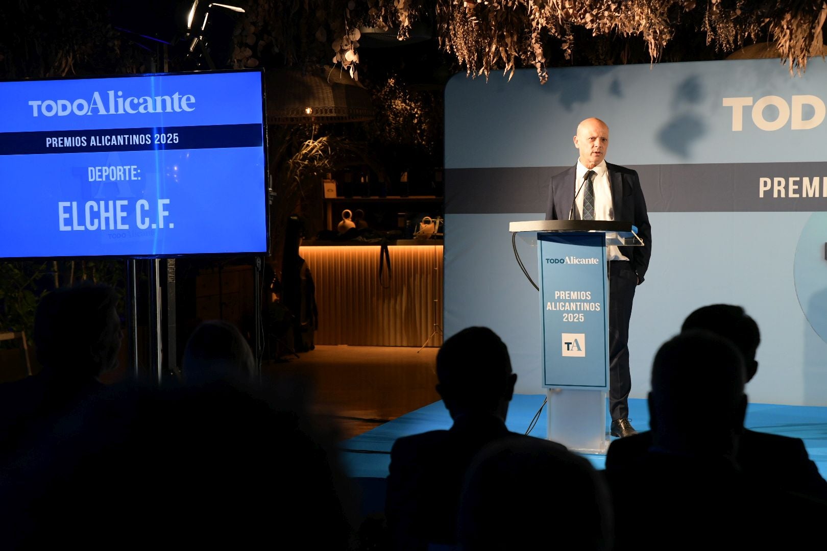 Alicante brilla: así ha sido la gran noche de los Premios Alicantinos