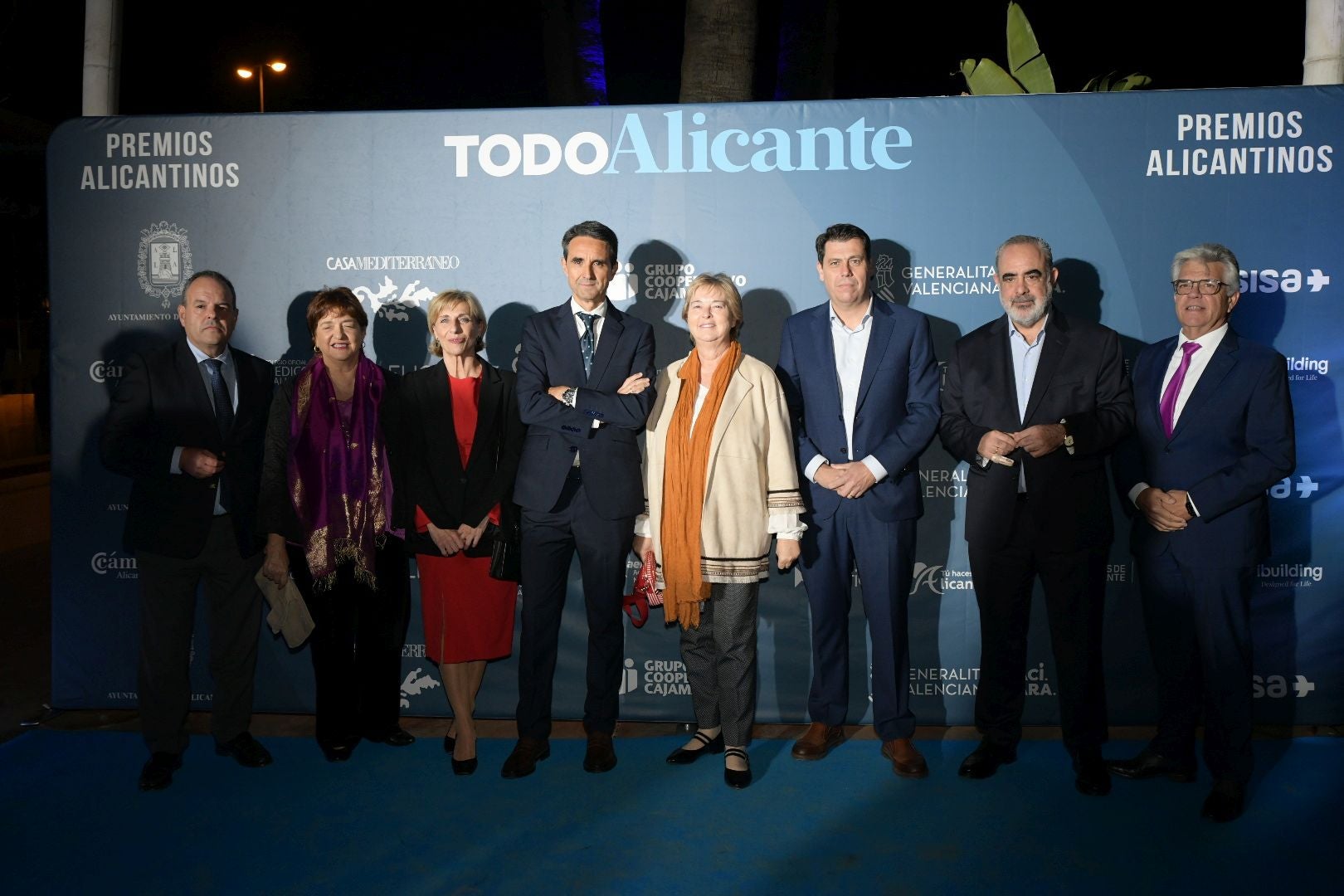 Búscate en el photocall de los Premios Alicantinos