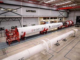 Primera unidad integrada del cohete.