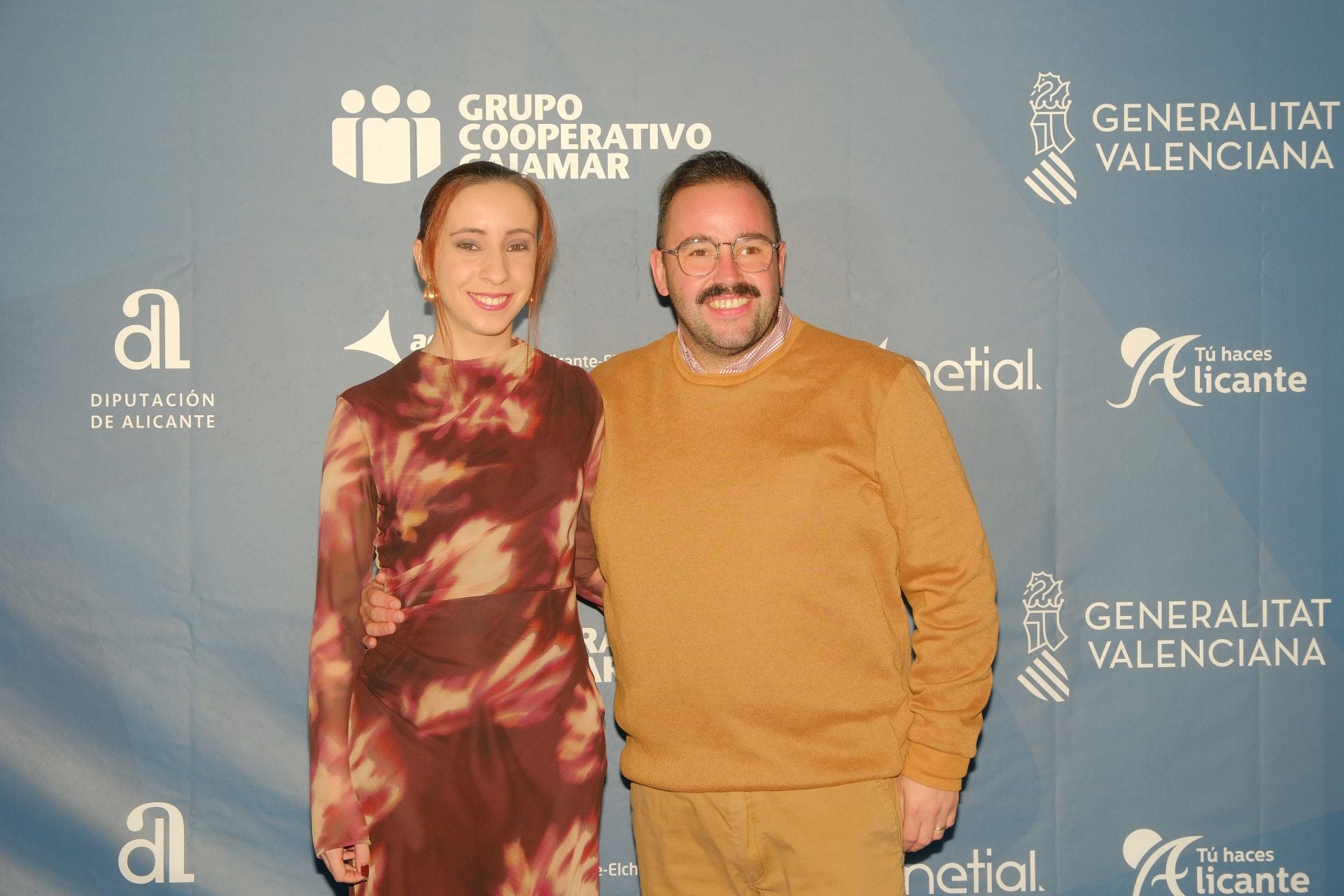 Búscate en el photocall de los Premios Alicantinos