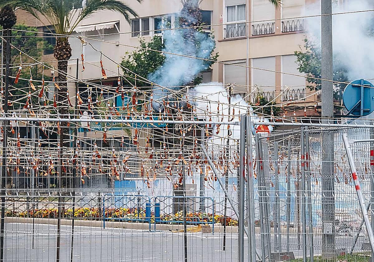 Mascletà of the Hogueras at Luceros Square.