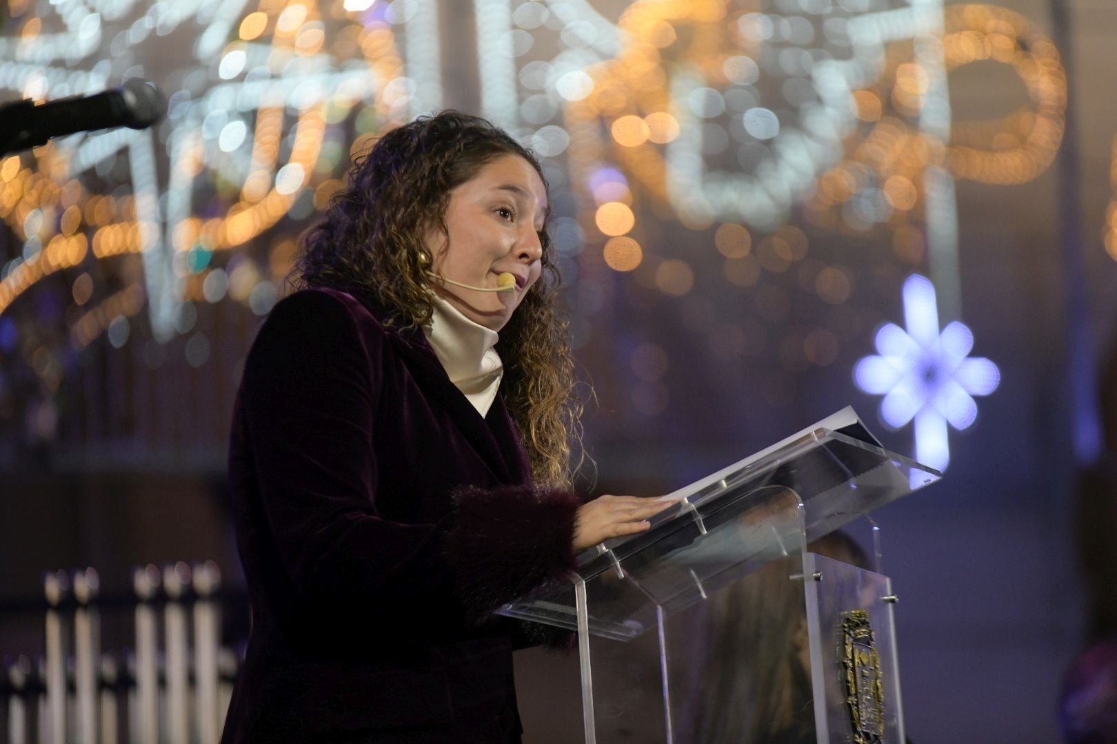 La inauguración del Belén gigante de Alicante transforma la plaza en un espectáculo de luz y magia