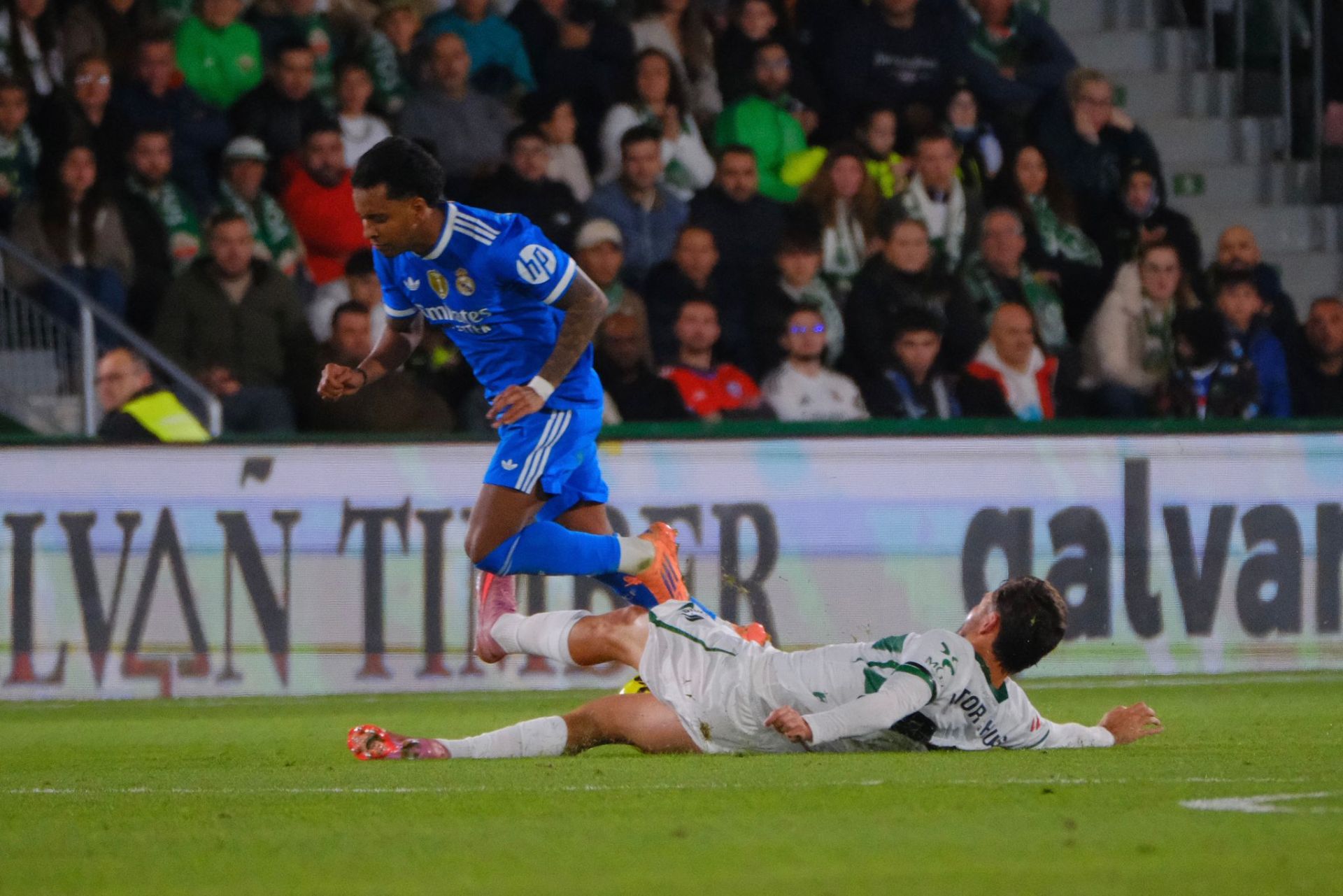 Las mejores imágenes del Elche CF-Real Madrid en el Martínez Valero