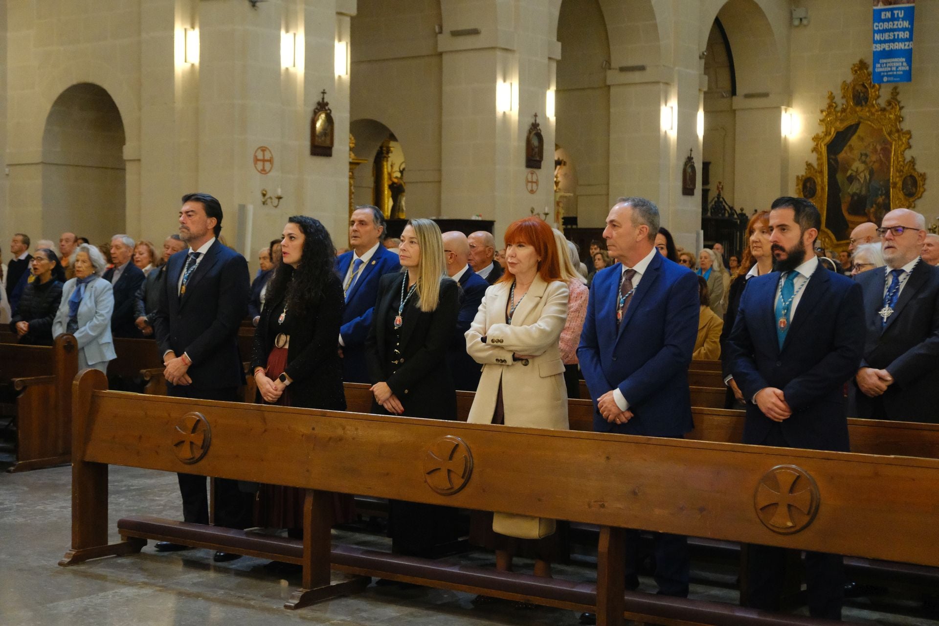 Alicante se rinde ante la Virgen del Remedio en su 75 aniversario como Alcaldesa Perpetua