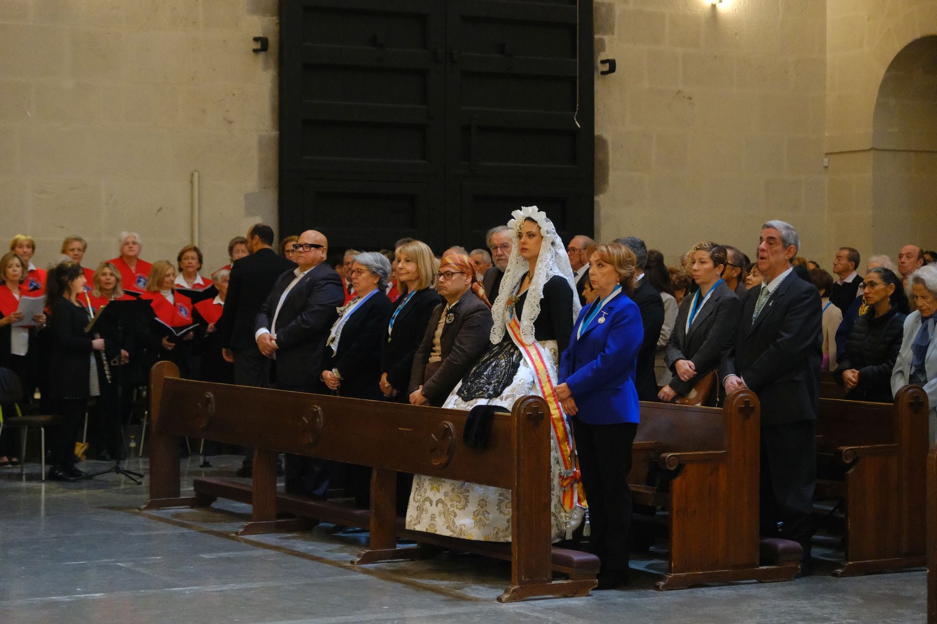 Alicante se rinde ante la Virgen del Remedio en su 75 aniversario como Alcaldesa Perpetua