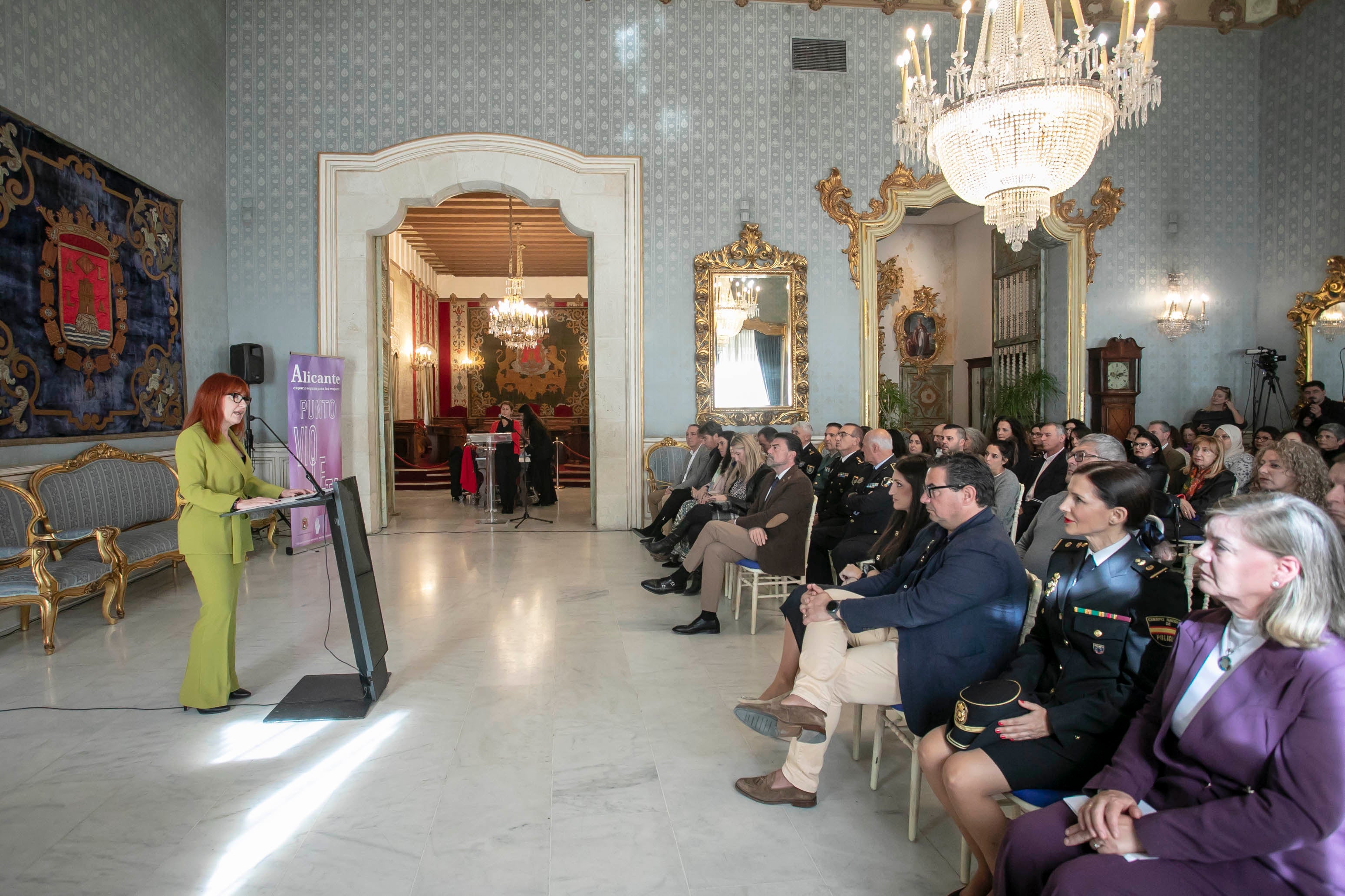 Acto institucional por el Día contra la Violencia de Género.