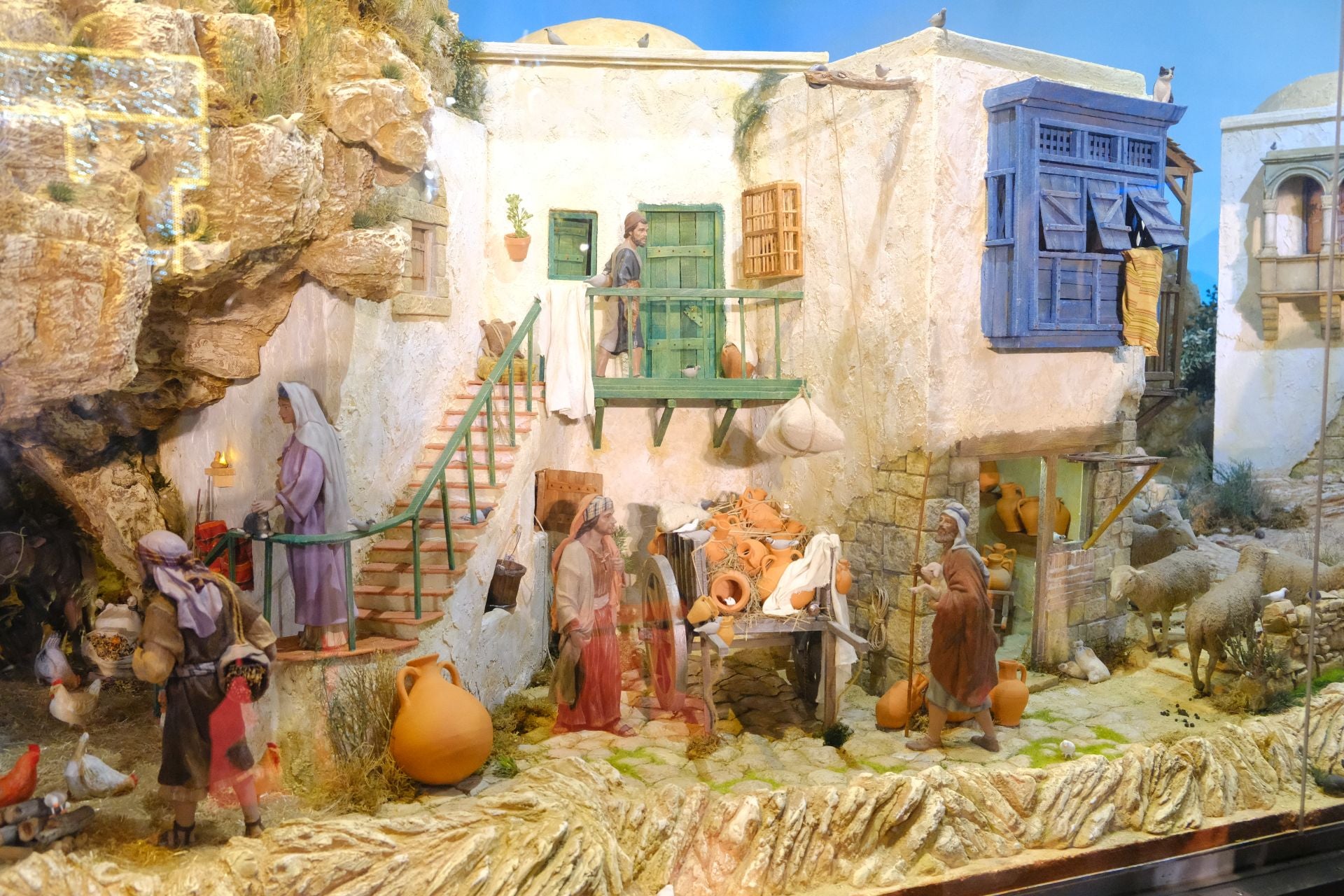 Villancicos, luz y tradición en la inauguración del Belén Social en Alicante