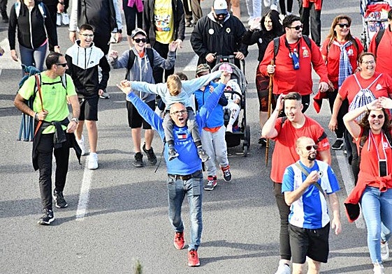 Peregrinos a la Santa Faz, que en 2026 caerá el 16 de abril y será festivo.