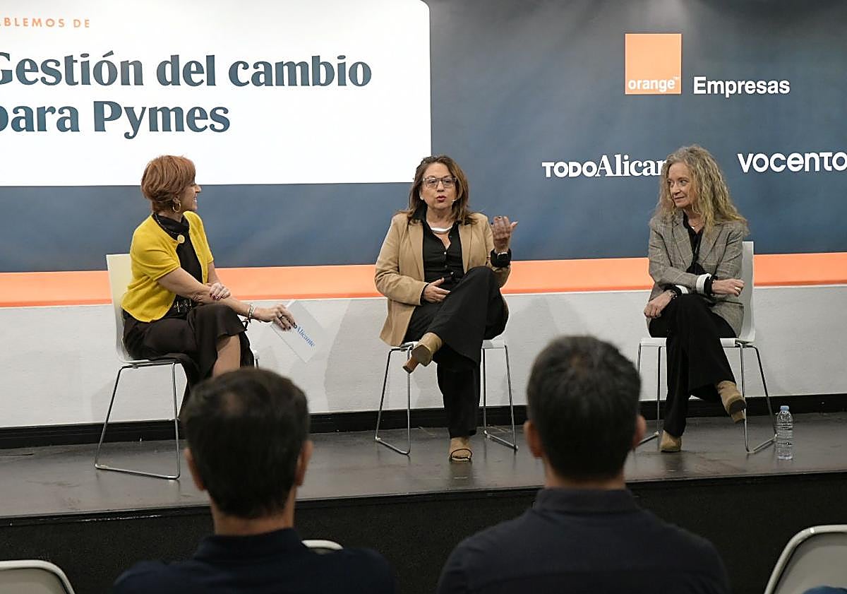 Imagen principal - Sesión de 'Hablemos de...'. 