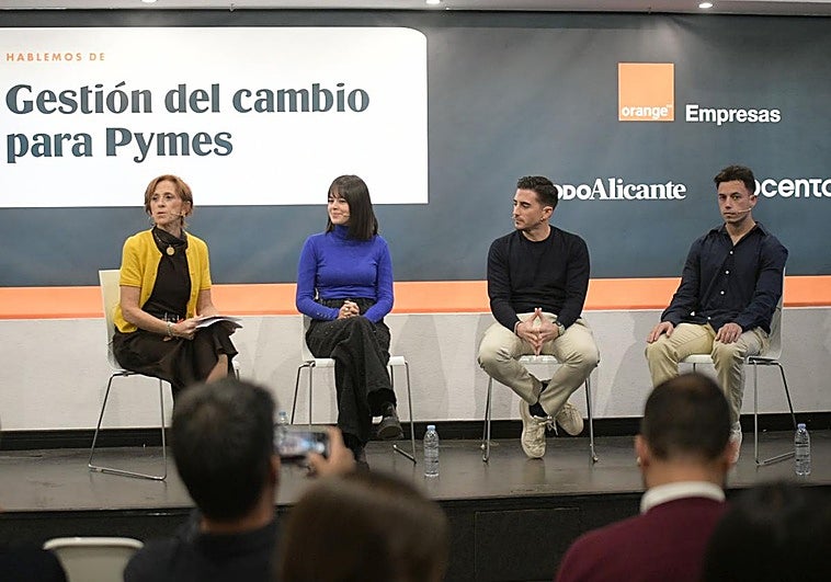 Concha Pastor, Melany (Gioconda Ros), Pablo Rueda e Iván Aliaga.
