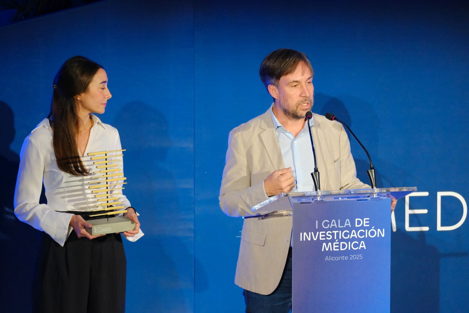 Así ha sido la I Gala Becas LUMED celebrada en Alicante