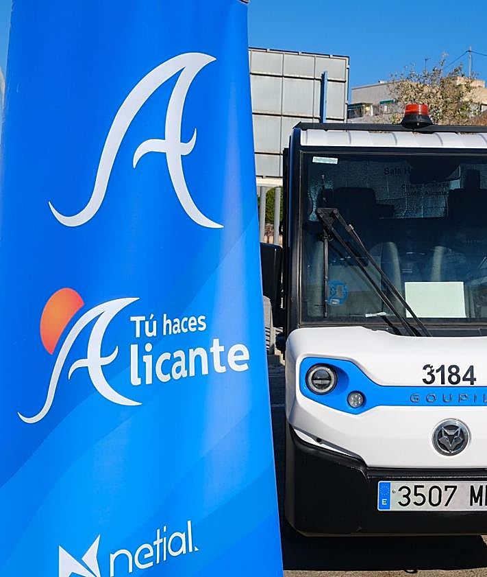 Imagen secundaria 2 - Varios momentos de la presentación. 