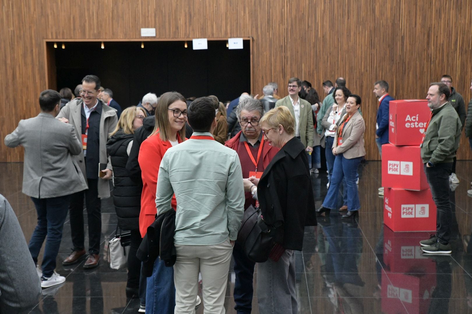Morant llama a construir «la alternativa socialdemócrata barrio a barrio» frente a la derecha valenciana
